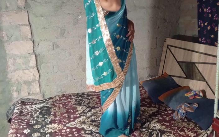 Amrita for you: Saree Wali Bhabhi Ko Raat Me Pela.