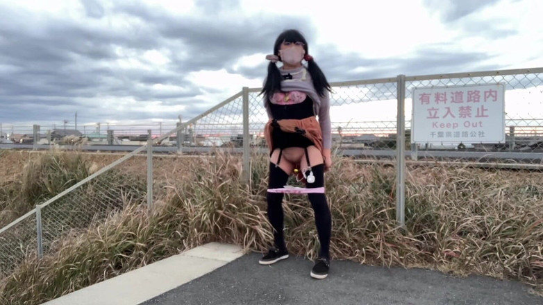 megu2002: Rozkaz trenéra č. 29 zvrácené vystavení na veřejné pláži