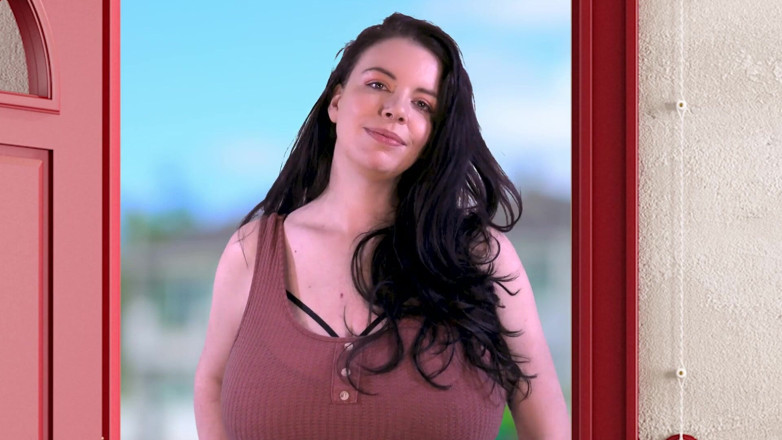 Lovely Lilith: Neighborhood MILF Lovely Lilith