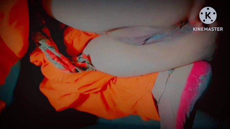 TricolorMusic3: Aujourd’hui, je suis très sexy, de l’eau suinte automatiquement de...