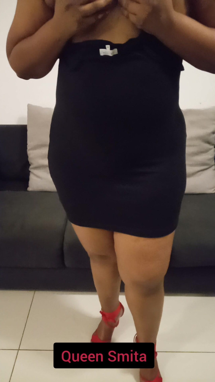 Goddess Silk Smita: Video pendek ibu-ibu dominan smita