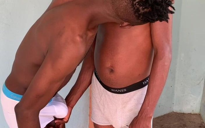 Purplecum: Je baise mon demi-frère avant que tout ne revienne