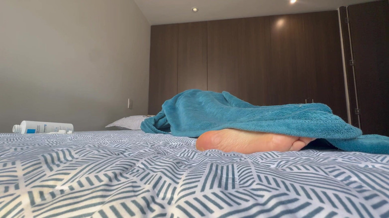 scarlettandc: 작은 자지 패자