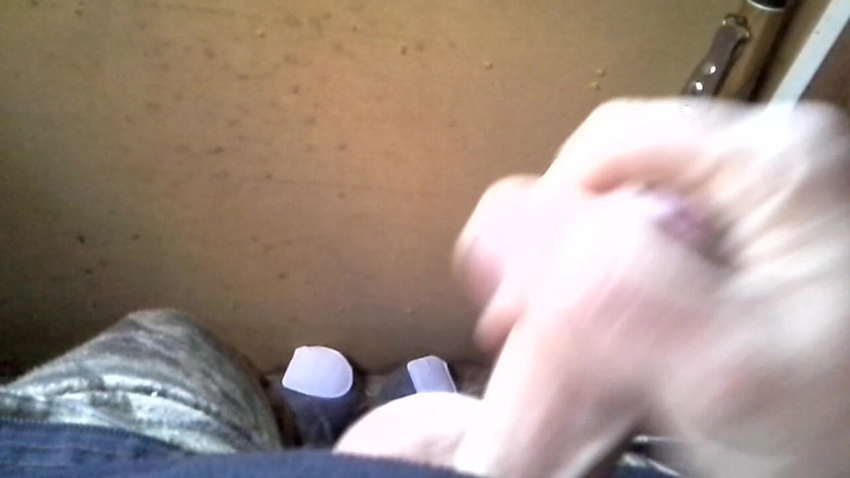 Caressonnous: Wytrysk Derniere 2015