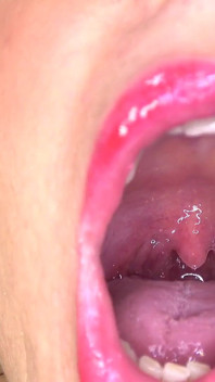 Vidéo fétiche de la bouche avec Valentina Sierra