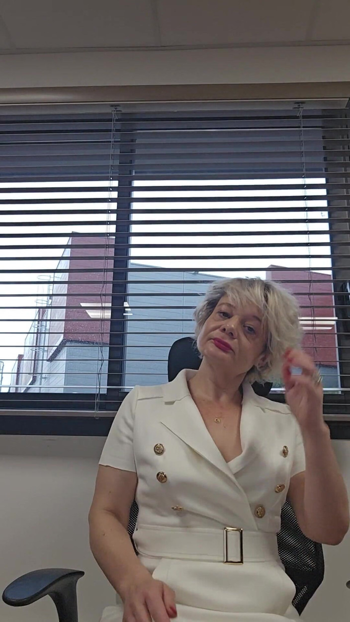 Sofy13: Ofiste seksi