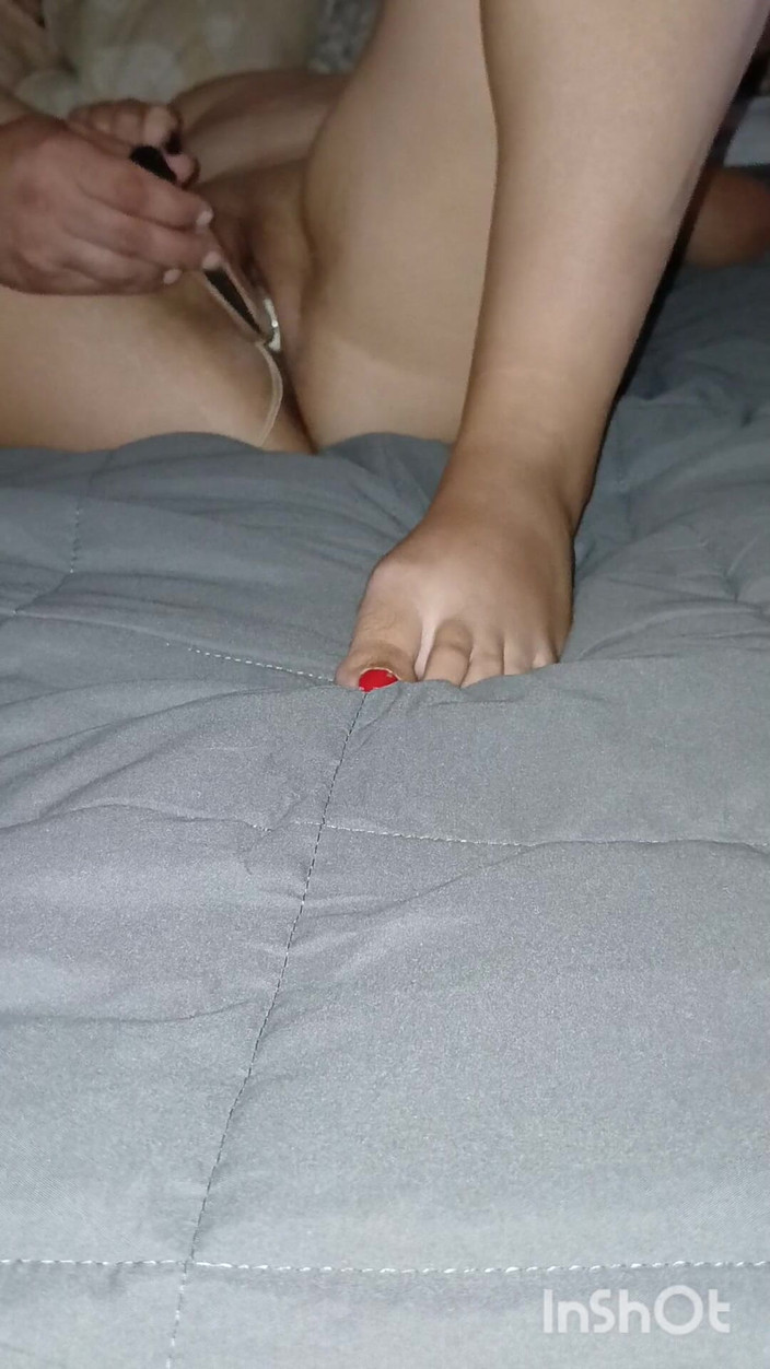 Manuela: Masturbação e foda esposa