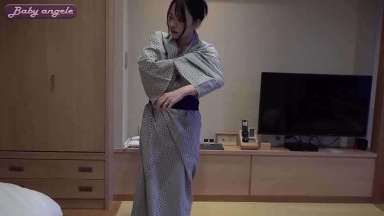 Neon Tenshi: Tek gecelik bir kaçış: Hinata'nın tanıdığı hayattan uzak gizli kaplıca...