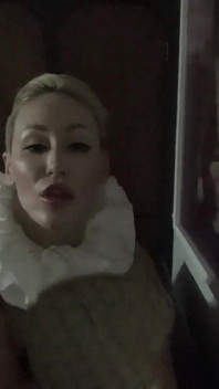 Sexy clownpop komt tot leven - Ryan Keely