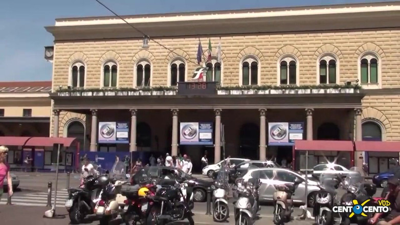 CentoXCento Italia: Я трахаю доглядальщику
