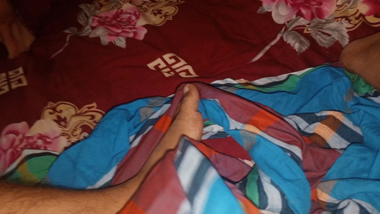 Dhaka studio: Hintli çocukla sima sert seks