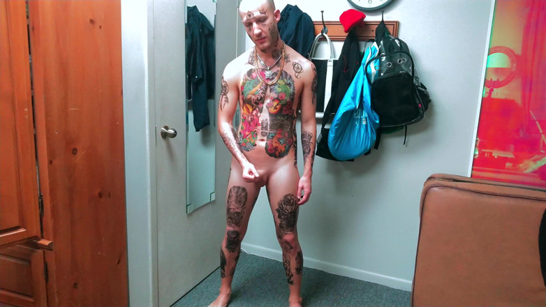 Straight ish Jake Grand: Pria bertato penuh disetubuhi dildo