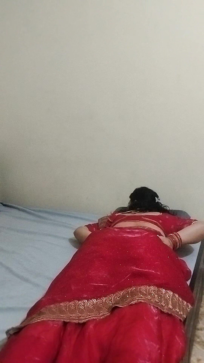 HOT RITU BHABHI: 美丽的哥狗式