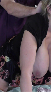 Doggy style bröst studsande sperma sväljer