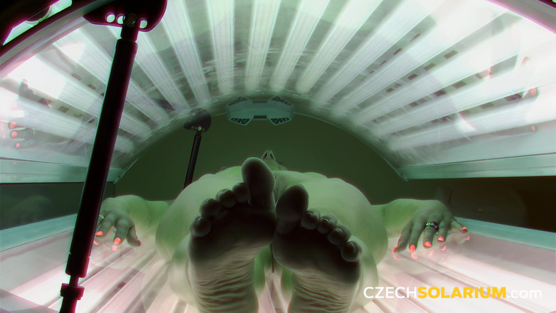 Czech Solarium: Czech Solarium 137: Silicone MILF Bares All in Solarium