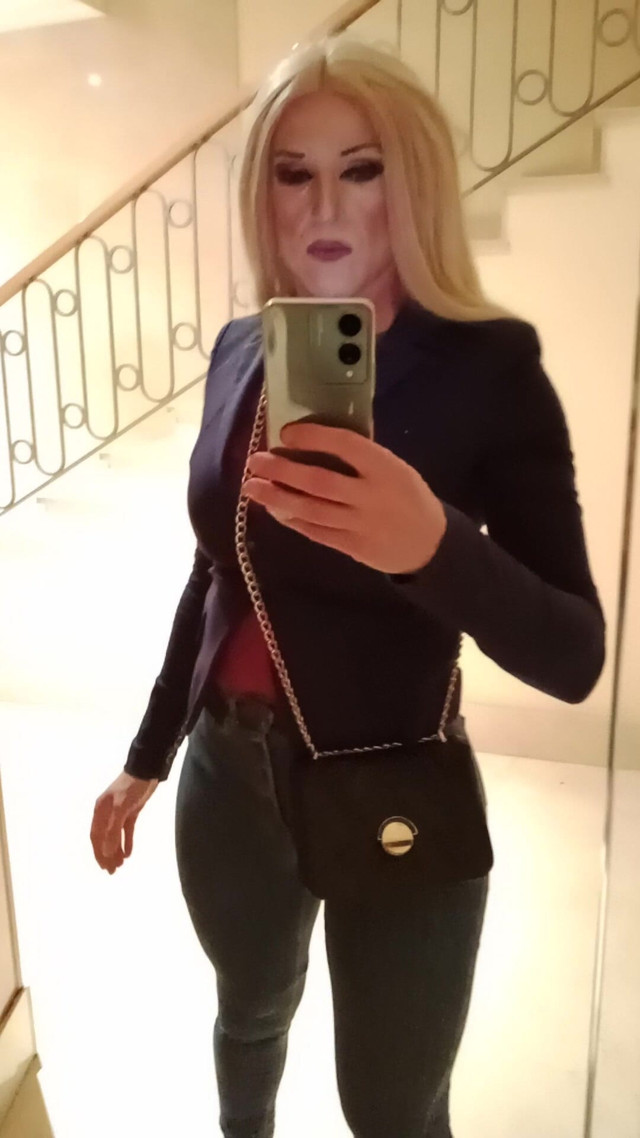 Hot MILF (Tatiana Zorrita) Hot MILF (Tatiana Zorrita)