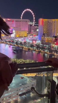 Pasiune lesbiană sălbatică în Sin City