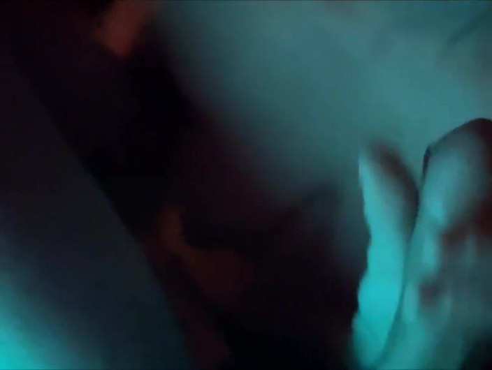 Kate Hot: Onder De Douche