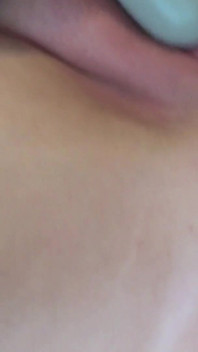 Julie Cunningham Kremówka Pie Cum w cipce