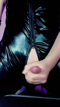 Cum-soaked Hand Job Fuels Wild Latex Dream