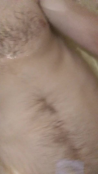 Partizan studio: Masturbándose en el baño para ti