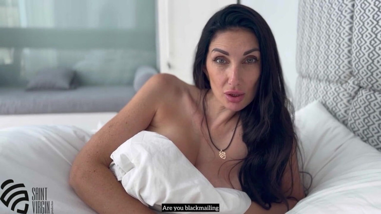 SaintVirginPro: Mẹ kế làm tình buổi sáng với con trai riêng...