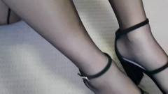 Dani Leg: Dani Leg w rajstopach spuści duży na lustrze