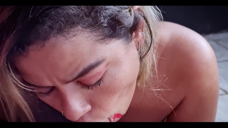 MarieChell: Vampir lagi asik nyepong kontol