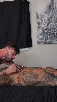 O pedaço da faculdade com Aiden Tyler