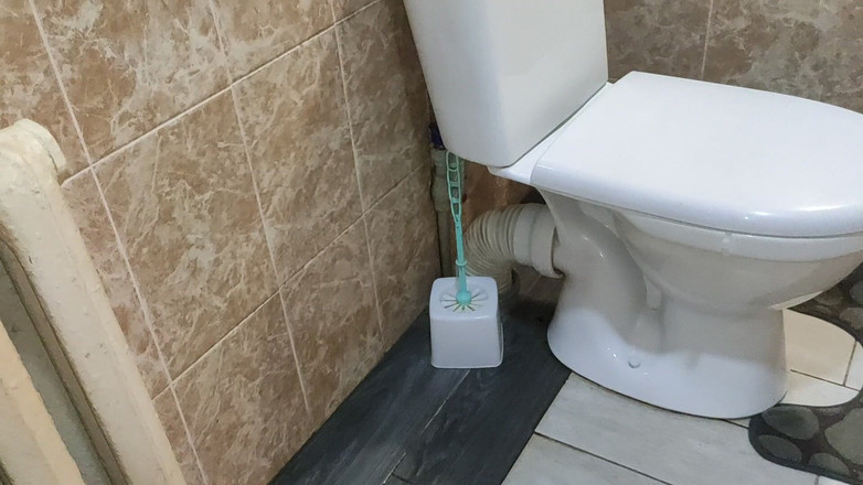 DirtyLubov: Móc cua âm hộ và liếm