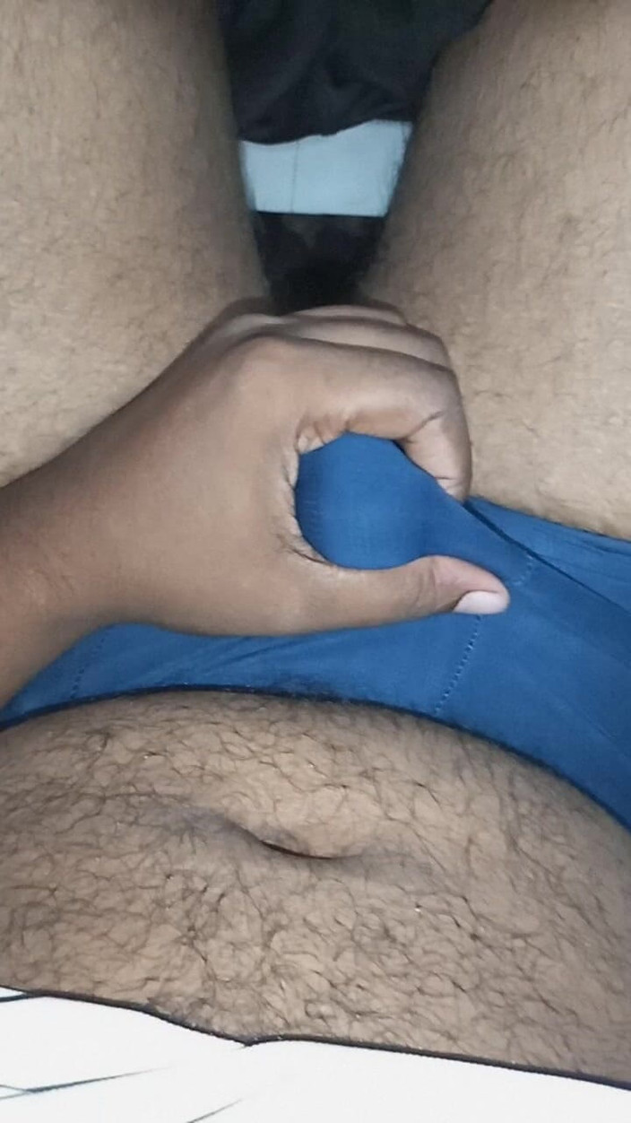 Sweet Indian cock: Karım amcık emiyor