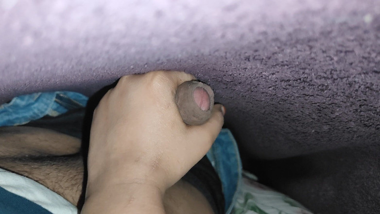 Crystalcouple: Masturbation im bus mit meiner freundin live