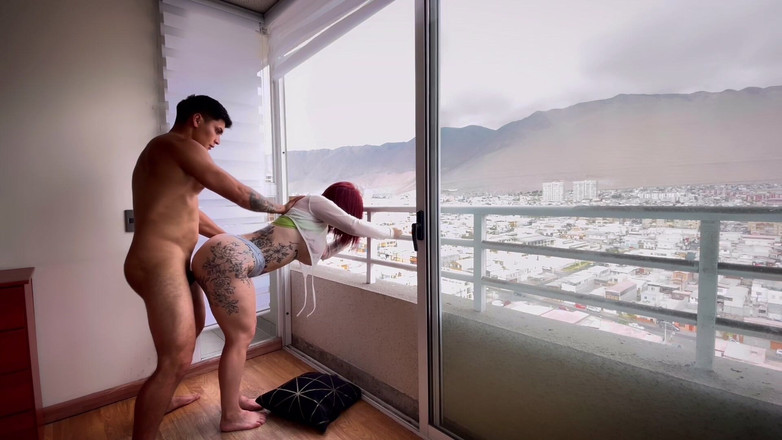 Kate jenn: 尻を引き裂いて隣人に見せてやれ(アマチュアポルノ)