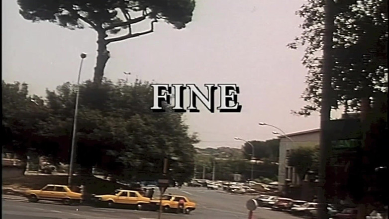 Inthe MILF room: Cicciolina Bir Parti Düzenlediğinde Orgi Garantilidir