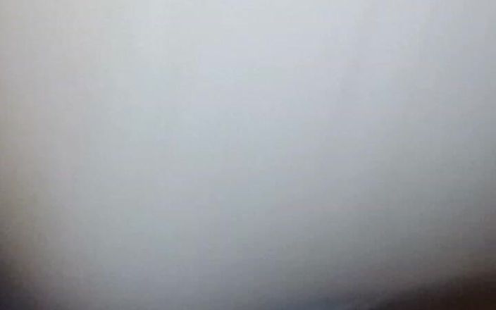 Sofixxx: La naib, ce fund delicios, sora mea vitregă nu poate...