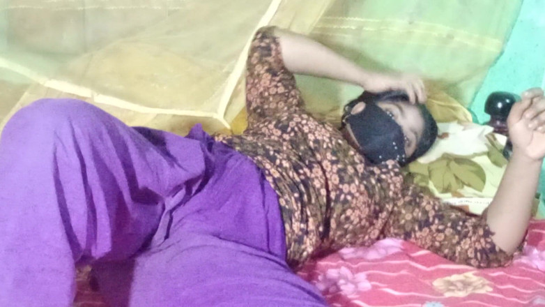 Desimombd: Bangladeshi madrasta fodida por seu enteado - Desimombd