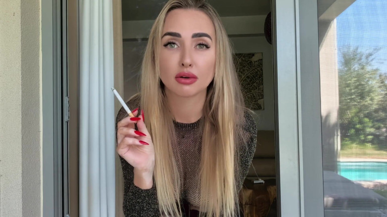 Goddess Lena: Face Destruction