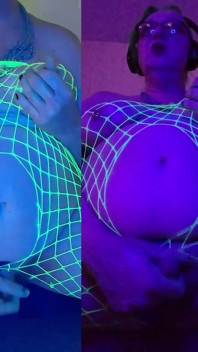 Ejaculare dublă mentă - o hologramă a zeiței verzi