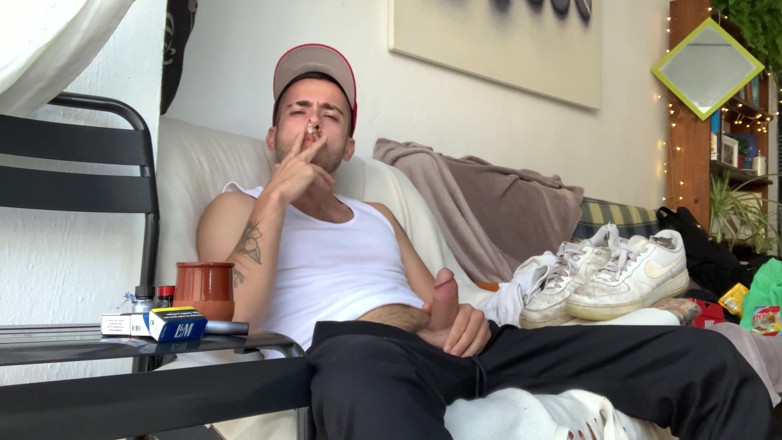 Ridley Dovarez | Gaysight: Willkommen, David Luca! Mach es sich bequem und wichs auf...