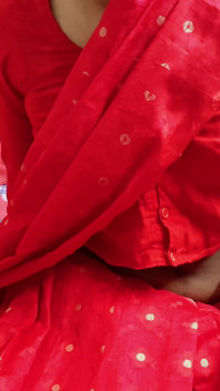 La bella bavhi scopa duro sesso anale nel suo devore quando il marito non è a casa