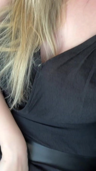 Hey, Will You Look at My Pussy?