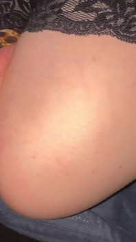 POV che scopo il suo culo stretto mentre guardo questi enormi ragazzi etero rimbalzare