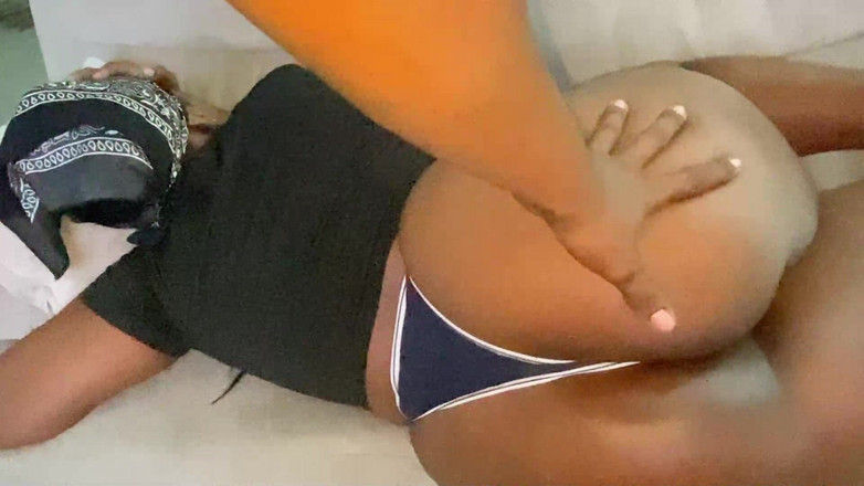 olivercastelistar: Gordinha bunda é fodida até ela gozar