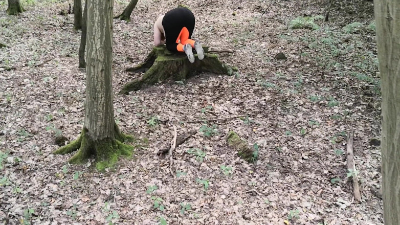 Bouncy Tits Action: Ass spanking in woods