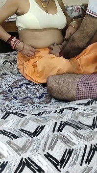 Quente bhabhi chupando fodendo preliminares sexual parte do corpo quente mamilo buceta peitos