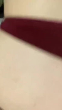 Fodendo namorada com tesão de quatro