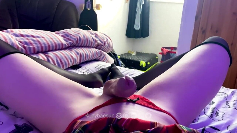 Jaybaesun: Tartan Femboy suculent orgasm distrus