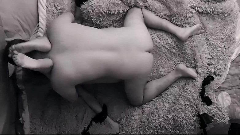 Queen Coquette: Coquette &amp; Brad – Smyslné podřízení skutečného francouzského páru