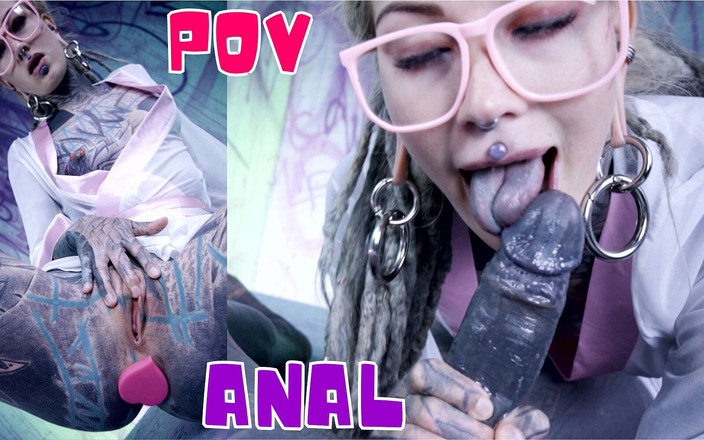 Z-Filmz: Awek Tattood dengan cermin mata dan palam punggung mengongkek batang...