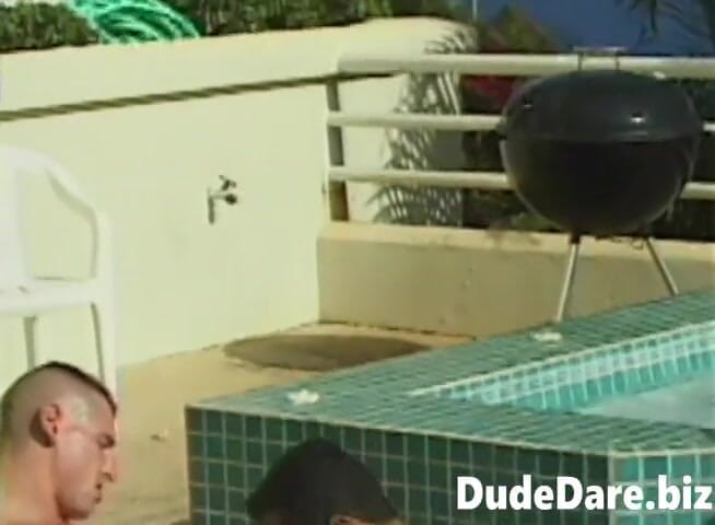 DudeDare: หนุ่มถูกเลียรูตูดแล้วเย็ดอย่างหนัก